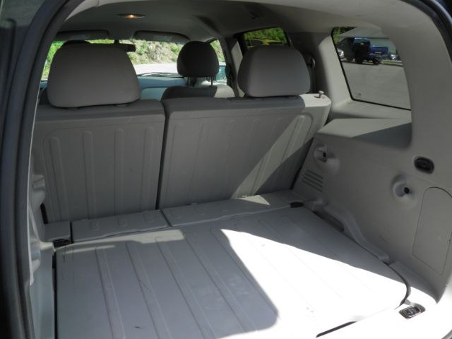 2009 GRAY Chevrolet HHR LS (3GNCA13B09S) with an 2.2L L4 engine, 4-Speed Automatic transmission, located at 15520 McMullen Hwy SW, Belair, MD, 21502, (301) 729-3700, 39.581375, -78.846451 - Photo#4