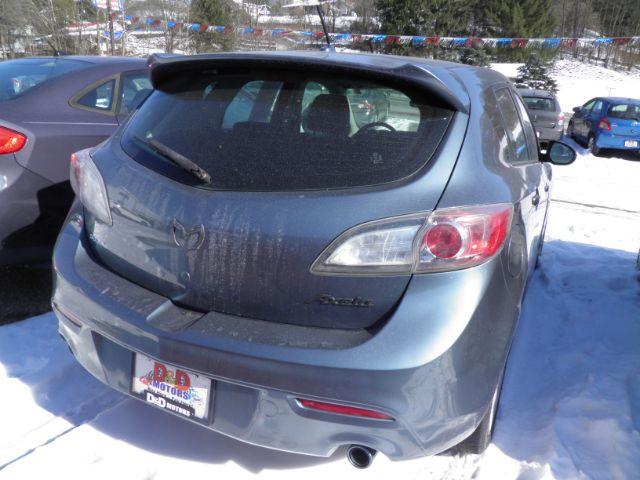 2010 BLUE Mazda MAZDA3 s Grand Touring 5-Door (JM1BL1H57A1) with an 2.5 L4 engine, located at 19521 New George's Creek Rd SW, Barton, MD, 21521, (301) 463-2404, 39.524323, -79.017906 - Photo#4