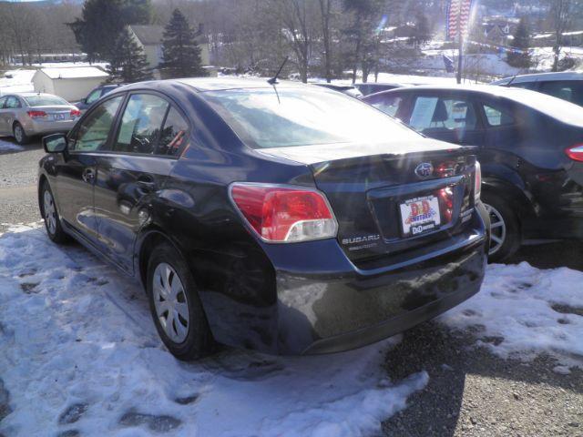 2015 GRAY Subaru Impreza 2.0i PZEV CVT 4-Door (JF1GJAA68FH) with an 2.0L L4 engine, CVT transmission, located at 19521 New George's Creek Rd SW, Barton, MD, 21521, (301) 463-2404, 39.524323, -79.017906 - Photo#4