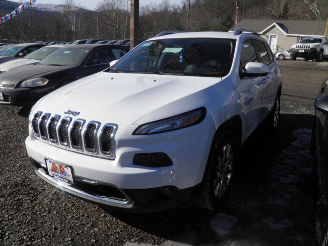 2014 WHITE Jeep Cherokee Limited FWD (1C4PJLDS1EW) with an 3.2L V6 engine, AT transmission, located at 19521 New George's Creek Rd SW, Barton, MD, 21521, (301) 463-2404, 39.524323, -79.017906 - Photo#0