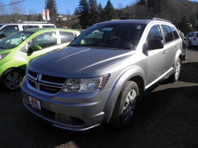 photo of 2016 Dodge Journey SE