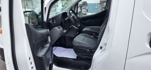 2018 White /Medium Pewter, cloth Chevrolet City Express LT (3N63M0ZN5JK) with an 2.0L I4 engine, AT transmission, located at 19521 New George's Creek Rd SW, Barton, MD, 21521, (301) 463-2404, 39.524323, -79.017906 - FOR A BETTER PRICE CALL PAUL AT 301-268-8150 - Photo#1