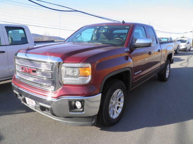 2014 MAROON GMC Sierra 1500 SLE Ext. Cab 4WD (1GTV2UEH3EZ) with an 4.3L V6 engine, AT transmission, located at 15520 McMullen Hwy SW, Belair, MD, 21502, (301) 729-3700, 39.581375, -78.846451 - Photo#0