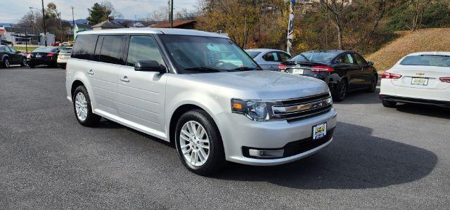 2014 SILVER /Charcoal Black Ford Flex SEL AWD (2FMHK6C84EB) with an 3.5L V6 engine, AT transmission, located at 15520 McMullen Hwy SW, Belair, MD, 21502, (301) 729-3700, 39.581375, -78.846451 - FOR A BETTER PRICE CALL PAUL AT 301-268-8150 - Photo#11