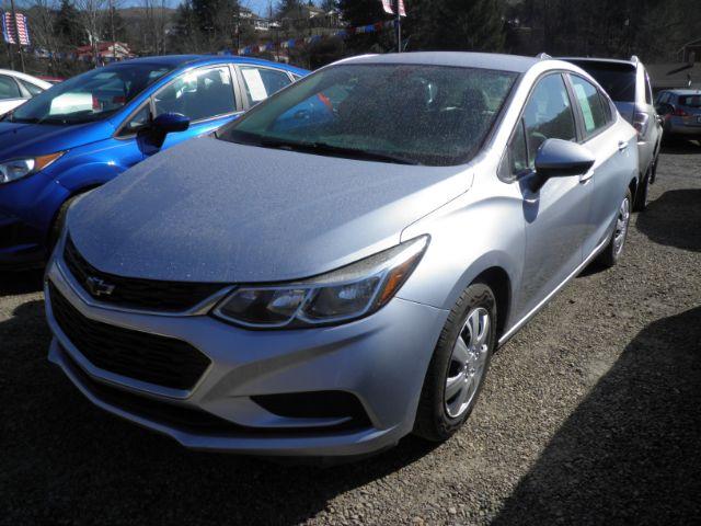photo of 2018 Chevrolet Cruze LS Auto