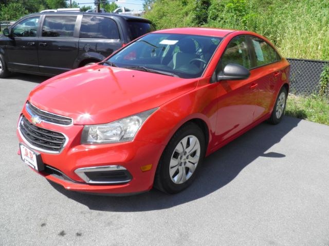 photo of 2015 Chevrolet Cruze LS Manual