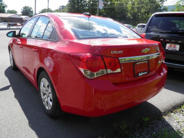 2015 Red Chevrolet Cruze LS Manual (1G1PB5SG9F7) with an 1.8L I4 engine, 6SP transmission, located at 15520 McMullen Hwy SW, Belair, MD, 21502, (301) 729-3700, 39.581375, -78.846451 - Photo#4