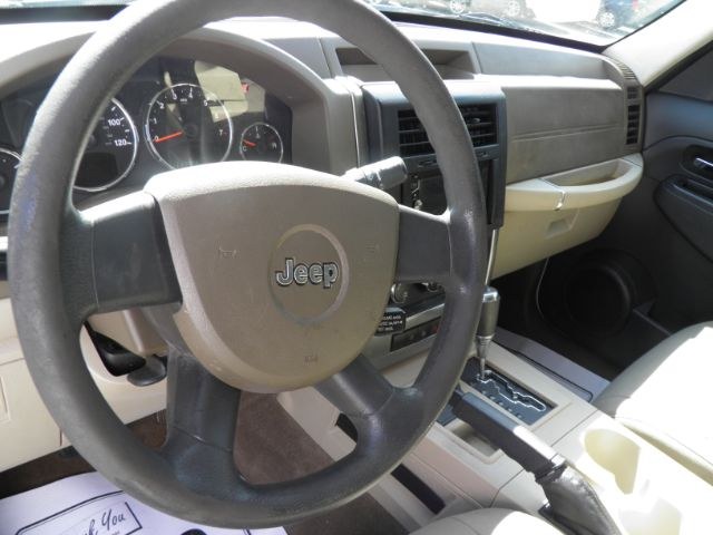 2009 WHITE Jeep Liberty Sport 4WD (1J8GN28K19W) with an 3.7L V6 engine, AT transmission, located at 19521 New George's Creek Rd SW, Barton, MD, 21521, (301) 463-2404, 39.524323, -79.017906 - Photo#2
