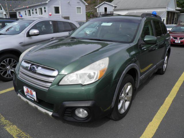 photo of 2013 Subaru Outback 2.5i Limited