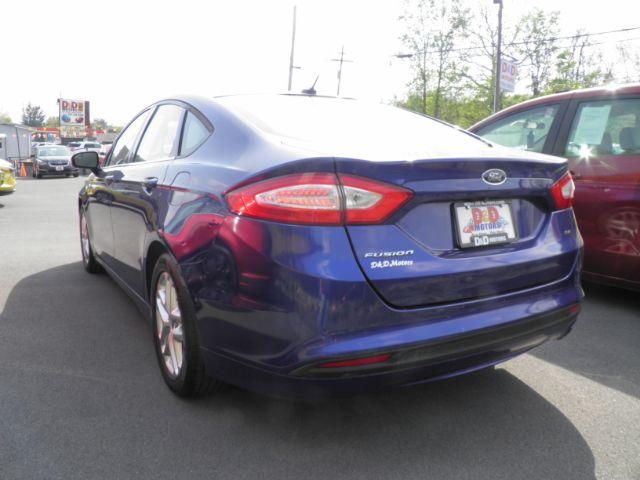 2013 BLUE Ford Fusion SE (3FA6P0H76DR) with an 2.5 L4 engine, AT transmission, located at 15520 McMullen Hwy SW, Belair, MD, 21502, (301) 729-3700, 39.581375, -78.846451 - Photo#4