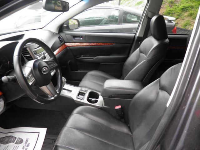 2011 GRAY Subaru Outback 2.5i Limited (4S4BRBKCXB3) with an 2.5L H4 DOHC 16V engine, AT transmission, located at 15520 McMullen Hwy SW, Belair, MD, 21502, (301) 729-3700, 39.581375, -78.846451 - Photo#1