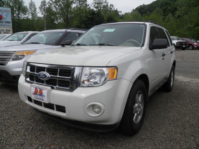 photo of 2011 Ford Escape XLT 4WD