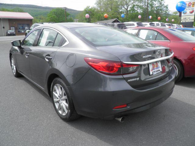 2015 GRAY Mazda Mazda6 i Sport AT (JM1GJ1U5XF1) with an 2.5 L4 engine, AT transmission, located at 15520 McMullen Hwy SW, Belair, MD, 21502, (301) 729-3700, 39.581375, -78.846451 - Photo#4