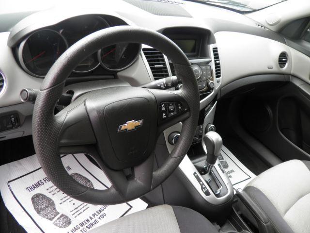 2015 SILVER Chevrolet Cruze LS Auto (1G1PA5SG7F7) with an 1.8l L4 engine, AT transmission, located at 15520 McMullen Hwy SW, Belair, MD, 21502, (301) 729-3700, 39.581375, -78.846451 - Photo#2