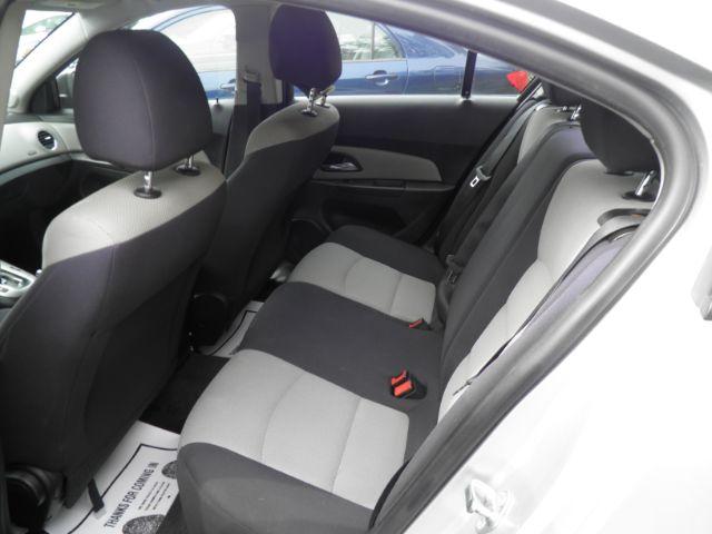 2015 SILVER Chevrolet Cruze LS Auto (1G1PA5SG7F7) with an 1.8l L4 engine, AT transmission, located at 15520 McMullen Hwy SW, Belair, MD, 21502, (301) 729-3700, 39.581375, -78.846451 - Photo#3