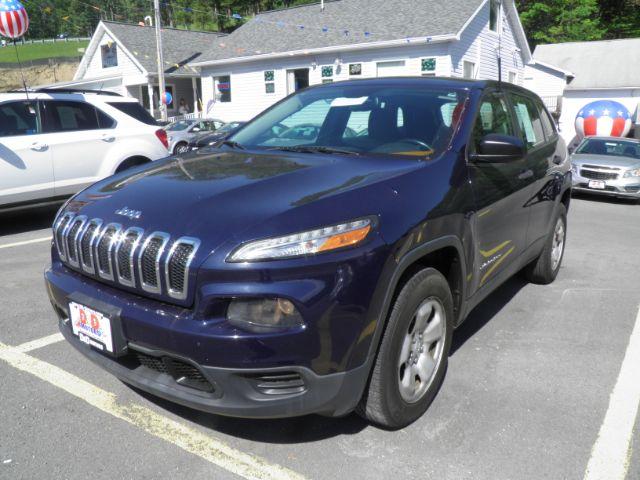 photo of 2016 Jeep Cherokee Sport