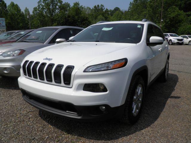 photo of 2015 Jeep Cherokee Latitude