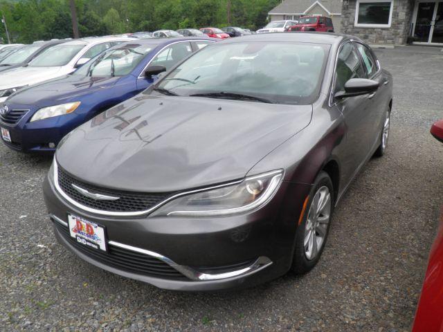 2015 GRAY Chrysler 200 Limited (1C3CCCAB7FN) with an 2.4L L4 engine, AT transmission, located at 19521 New George's Creek Rd SW, Barton, MD, 21521, (301) 463-2404, 39.524323, -79.017906 - Photo#0