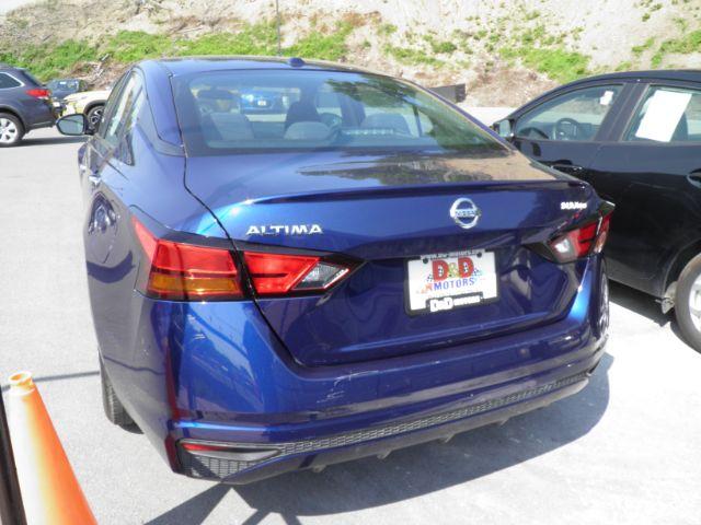 2020 BLUE Nissan Altima S (1N4BL4BV3LC) with an 2.5l L4 engine, AT transmission, located at 15520 McMullen Hwy SW, Belair, MD, 21502, (301) 729-3700, 39.581375, -78.846451 - Photo#4