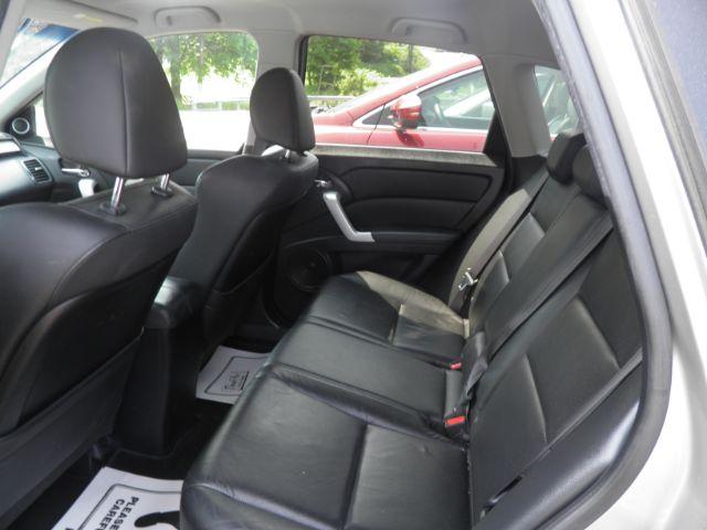 2009 SILVER Acura RDX TECH PKG (5J8TB18539A) with an 3.6L V6 engine, located at 19521 New George's Creek Rd SW, Barton, MD, 21521, (301) 463-2404, 39.524323, -79.017906 - Photo#3