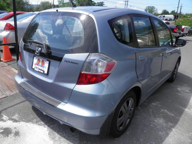 2011 Blue Honda Fit BASE (JHMGE8H37BC) with an 2.4L I4 engine, AT transmission, located at 15520 McMullen Hwy SW, Belair, MD, 21502, (301) 729-3700, 39.581375, -78.846451 - Photo#5