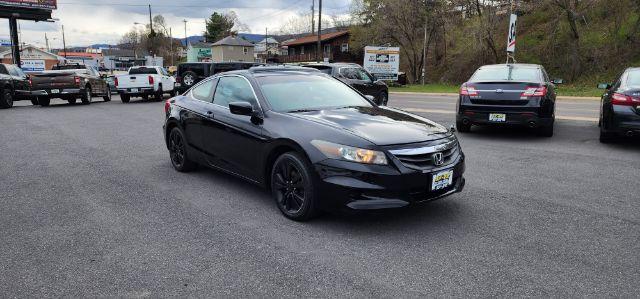2011 BLACK /Leather HONDA ACCORD EX-L (1HGCS1B88BA) with an 2.4L 4 engine, AT transmission, located at 15520 McMullen Hwy SW, Belair, MD, 21502, (301) 729-3700, 39.581375, -78.846451 - FOR A BETTER PRICE CALL PAUL AT 301-268-8150 - Photo#0