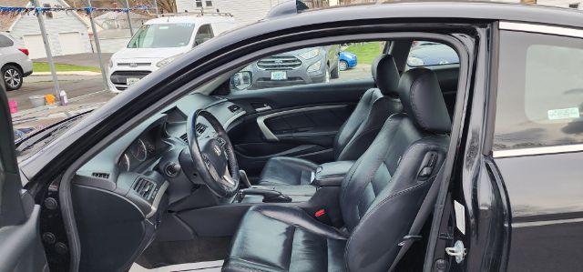 2011 BLACK /Leather HONDA ACCORD EX-L (1HGCS1B88BA) with an 2.4L 4 engine, AT transmission, located at 15520 McMullen Hwy SW, Belair, MD, 21502, (301) 729-3700, 39.581375, -78.846451 - FOR A BETTER PRICE CALL PAUL AT 301-268-8150 - Photo#4