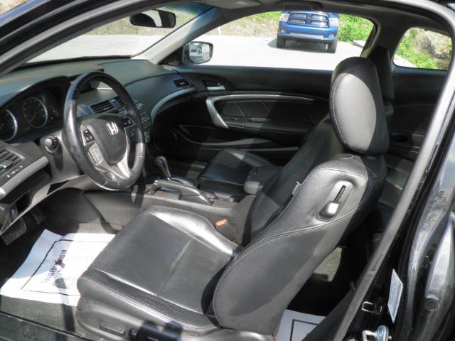 2011 BLACK /Leather HONDA ACCORD EX-L (1HGCS1B88BA) with an 2.4L 4 engine, AT transmission, located at 15520 McMullen Hwy SW, Belair, MD, 21502, (301) 729-3700, 39.581375, -78.846451 - FOR A BETTER PRICE CALL PAUL AT 301-268-8150 - Photo#1
