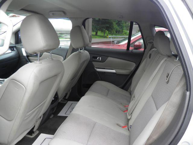 2013 Silver Ford Edge SEL (2FMDK4JC7DB) with an 3.5L V6 engine, AT transmission, located at 19521 New George's Creek Rd SW, Barton, MD, 21521, (301) 463-2404, 39.524323, -79.017906 - Photo#3