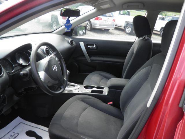 2013 Maroon Nissan Rogue S AWD (JN8AS5MV7DW) with an 2.5L I4 engine, AT transmission, located at 19521 New George's Creek Rd SW, Barton, MD, 21521, (301) 463-2404, 39.524323, -79.017906 - Photo#1