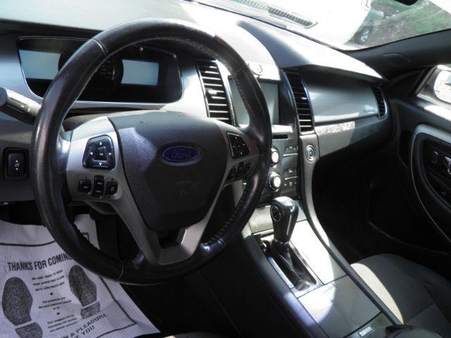 2015 Silver Ford Taurus SEL (1FAHP2H83FG) with an 3.5L V6 engine, AT transmission, located at 15520 McMullen Hwy SW, Belair, MD, 21502, (301) 729-3700, 39.581375, -78.846451 - Photo#2