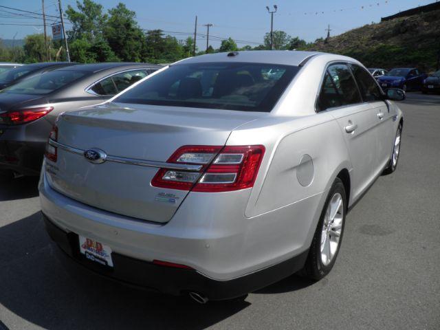 2015 Silver Ford Taurus SEL (1FAHP2H83FG) with an 3.5L V6 engine, AT transmission, located at 15520 McMullen Hwy SW, Belair, MD, 21502, (301) 729-3700, 39.581375, -78.846451 - Photo#4