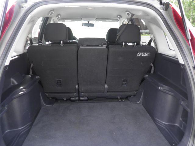 2011 Gray Honda CR-V SE (5J6RE4H41BL) with an 2.4L I4 engine, AT transmission, located at 15520 McMullen Hwy SW, Belair, MD, 21502, (301) 729-3700, 39.581375, -78.846451 - Photo#4