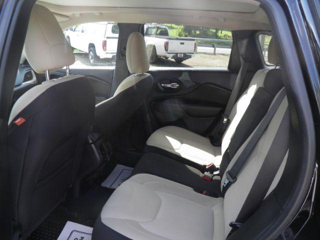 2017 BLACK Jeep Cherokee 75th Anniversary Edition 4x4 (1C4PJMCS8HW) with an 3.2L V6 engine, AT transmission, located at 19521 New George's Creek Rd SW, Barton, MD, 21521, (301) 463-2404, 39.524323, -79.017906 - Photo#3