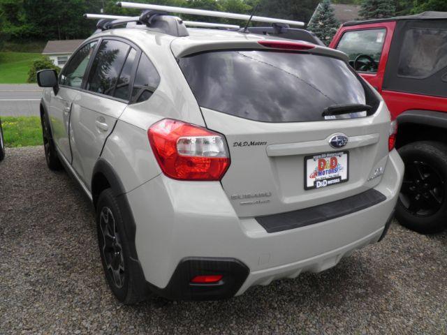 2014 WHITE Subaru XV Crosstrek 2.0i Premium (JF2GPACC6EG) with an 2.4L L4 engine, CVT transmission, located at 19521 New George's Creek Rd SW, Barton, MD, 21521, (301) 463-2404, 39.524323, -79.017906 - Photo#5