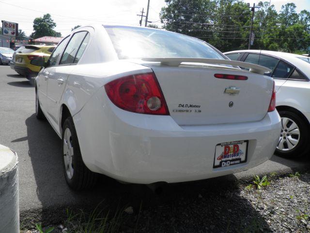 2007 White Chevrolet Cobalt LS (1G1AK55F277) with an 2.2L I4 engine, AT transmission, located at 15520 McMullen Hwy SW, Belair, MD, 21502, (301) 729-3700, 39.581375, -78.846451 - Photo#4