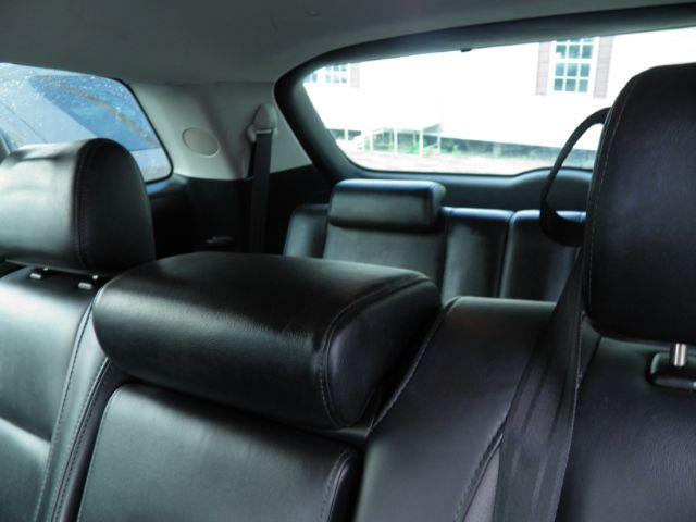 2011 SILVER Mazda CX-9 Touring (JM3TB3CV8B0) with an 3.7L V6 engine, AT transmission, located at 19521 New George's Creek Rd SW, Barton, MD, 21521, (301) 463-2404, 39.524323, -79.017906 - Photo#4