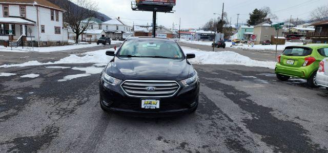 2016 Black /Cloth Ford Taurus SE (1FAHP2D81GG) with an 3.5L V6 engine, AT transmission, located at 15520 McMullen Hwy SW, Belair, MD, 21502, (301) 729-3700, 39.581375, -78.846451 - FOR A BETTER PRICE CALL PAUL AT 301-268-8150 - Photo#1