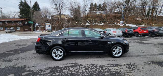 2016 Black /Cloth Ford Taurus SE (1FAHP2D81GG) with an 3.5L V6 engine, AT transmission, located at 15520 McMullen Hwy SW, Belair, MD, 21502, (301) 729-3700, 39.581375, -78.846451 - FOR A BETTER PRICE CALL PAUL AT 301-268-8150 - Photo#11