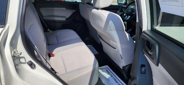 2018 WHITE /Gray Subaru Forester 2.5i Premium (JF2SJAGC2JH) with an 2.5 L4 engine, AT transmission, located at 15520 McMullen Hwy SW, Belair, MD, 21502, (301) 729-3700, 39.581375, -78.846451 - FOR A BETTER PRICE CALL PAUL AT 301-268-8150 - Photo#13