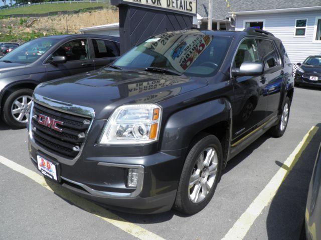 photo of 2017 GMC Terrain SLE-2