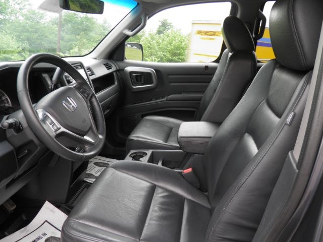 2011 Gray Honda Ridgeline RTL (5FPYK1F51BB) with an 3.5L V6 engine, AT transmission, located at 15520 McMullen Hwy SW, Belair, MD, 21502, (301) 729-3700, 39.581375, -78.846451 - Photo#1