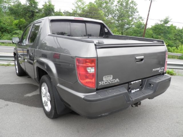 2011 Gray Honda Ridgeline RTL (5FPYK1F51BB) with an 3.5L V6 engine, AT transmission, located at 15520 McMullen Hwy SW, Belair, MD, 21502, (301) 729-3700, 39.581375, -78.846451 - Photo#4