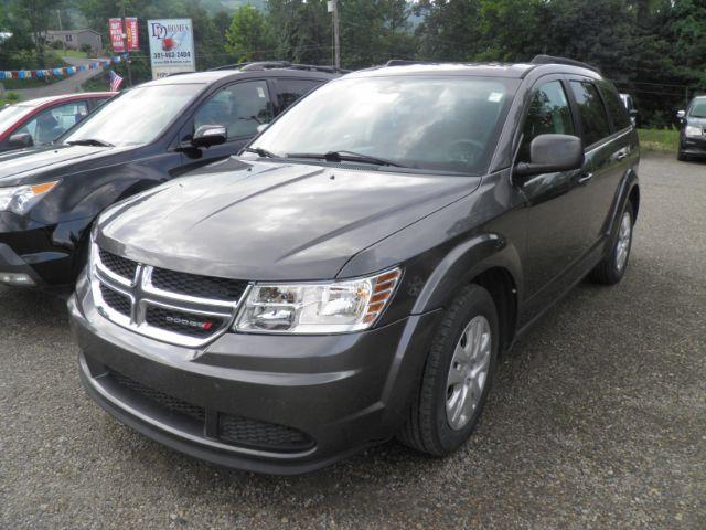 photo of 2018 Dodge Journey SE