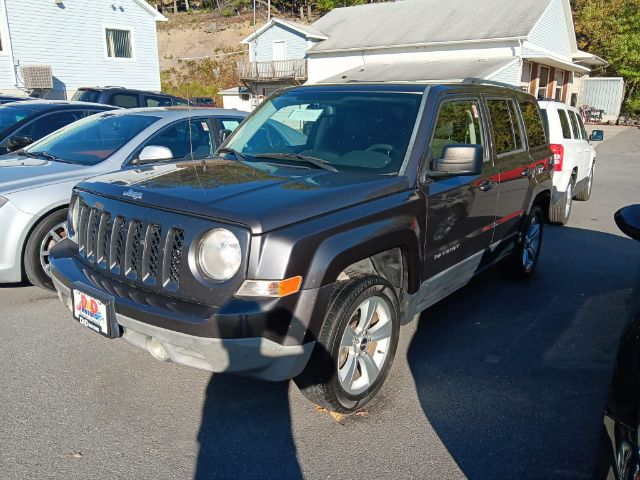 photo of 2014 Jeep Patriot Latitude
