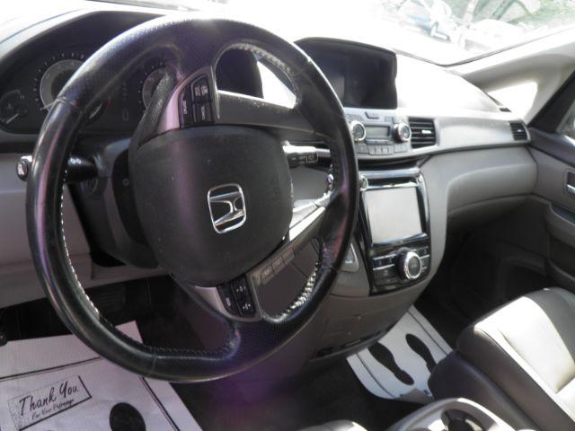 2015 White Honda Odyssey EX-L (5FNRL5H64FB) with an 3.5L V6 engine, AT transmission, located at 15520 McMullen Hwy SW, Belair, MD, 21502, (301) 729-3700, 39.581375, -78.846451 - Photo#2