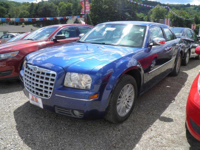 photo of 2010 Chrysler 300 Touring/Signature Series/Executive Series