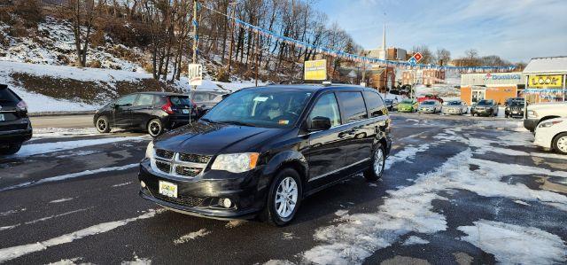 2020 Black /Leather Black Dodge Grand Caravan SXT (2C4RDGCG1LR) with an 3.6L V6 engine, AT transmission, 0.000000, 0.000000 - FOR A BETTER PRICE CALL PAUL AT 301-268-8150 - Photo#2