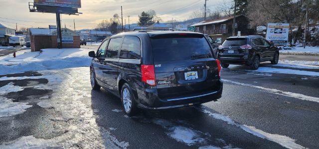 2020 Black /Leather Black Dodge Grand Caravan SXT (2C4RDGCG1LR) with an 3.6L V6 engine, AT transmission, 0.000000, 0.000000 - FOR A BETTER PRICE CALL PAUL AT 301-268-8150 - Photo#9