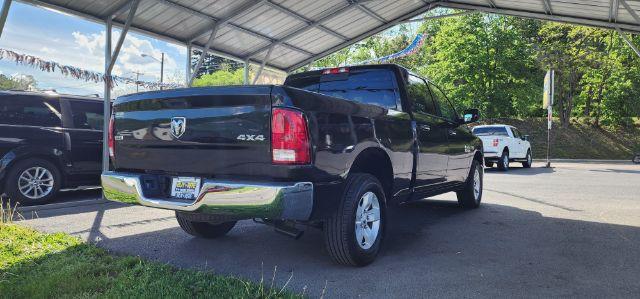 2017 Black /Black/Diesel Gray, cloth Dodge Ram 1500 SLT Crew Cab LWB 4WD (1C6RR7TT5HS) with an 5.7L V8 engine, AT transmission, located at 15520 McMullen Hwy SW, Belair, MD, 21502, (301) 729-3700, 39.581375, -78.846451 - FOR A BETTER PRICE CALL PAUL AT 301-268-8150 - Photo#12